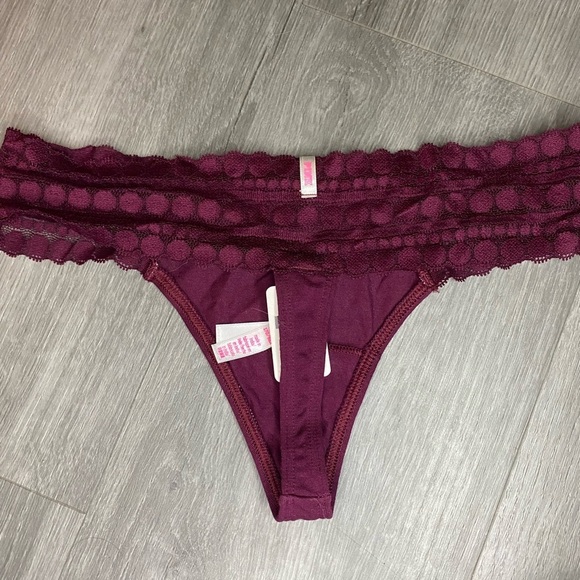 NWT Victoria’s Secret PINK Lace Thong - Picture 6 of 7